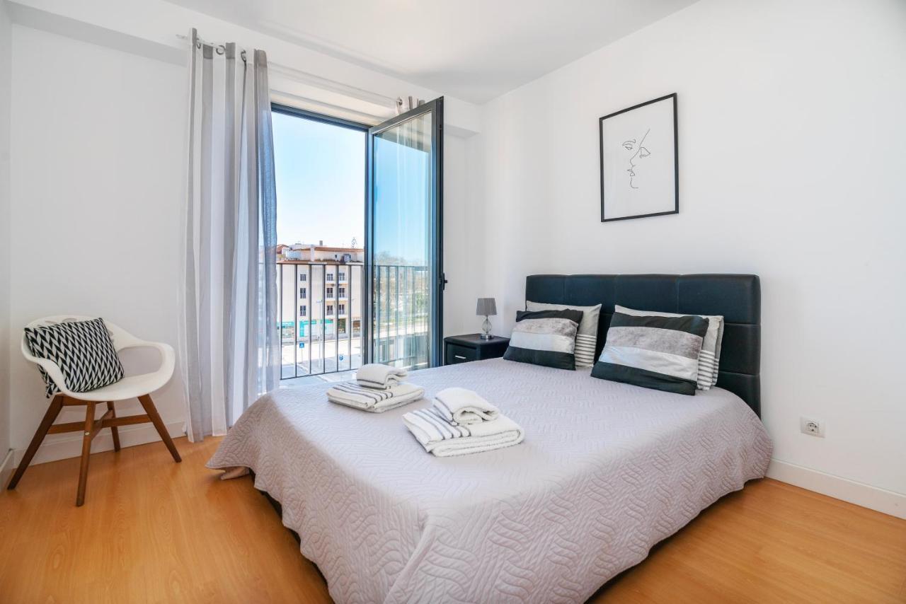 Modern Flat By Lagos Marina And Old Town ลากอส ภายนอก รูปภาพ