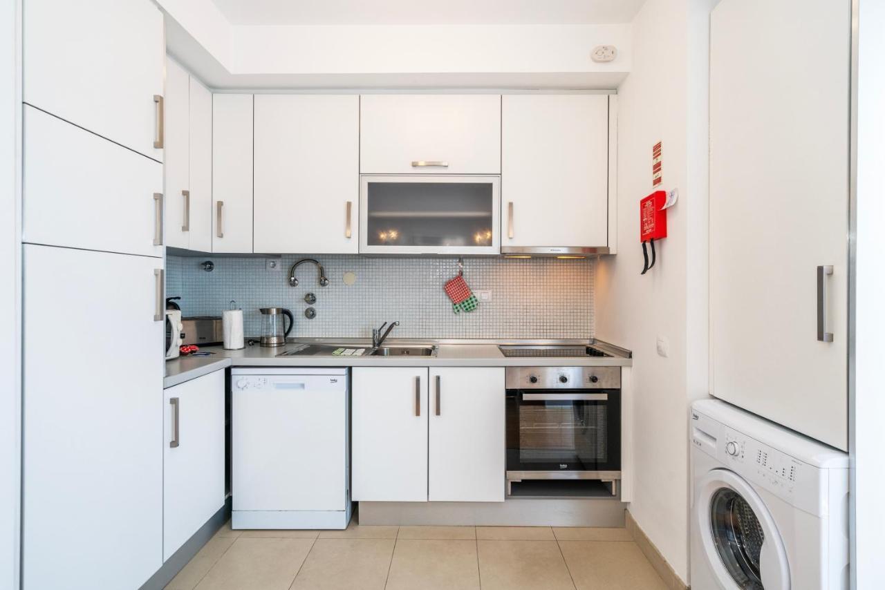 Modern Flat By Lagos Marina And Old Town ลากอส ภายนอก รูปภาพ